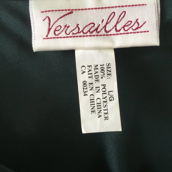 Versailles brand forest green nighwear. Size large - Picture 2 of 4